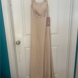 SALE!! 🔥NWT- Chic champagne Evening Gown, Sz 4
